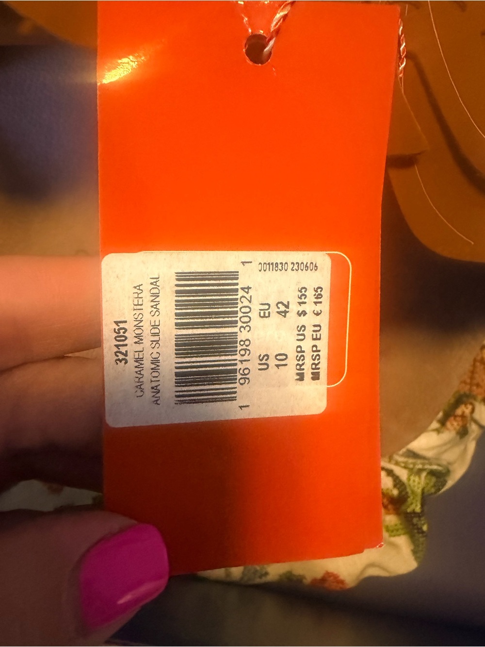 FARM RIO Tan Slide Sandals with Leaf Accent NWT IN BOX - Picture 8 of 8